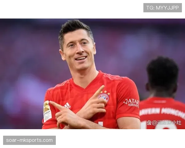 莱万多夫斯基主动降薪表忠心，坚定续约巴萨意愿引关注