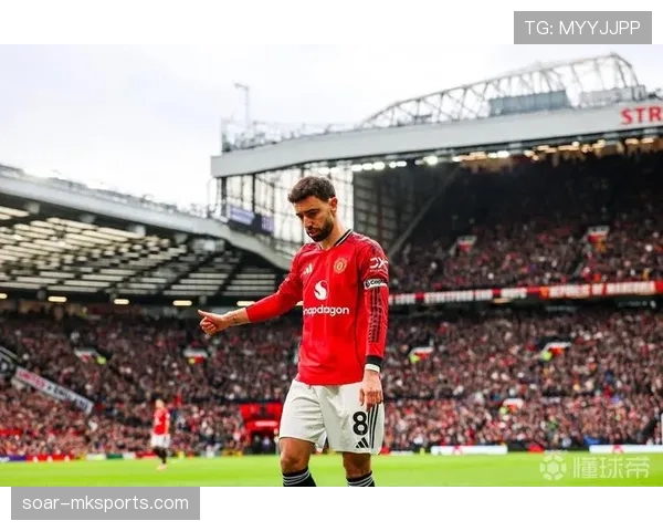 英超焦点:B费扛旗曼联重燃斗志,新赛季蓄势待发 英超焦点:B费扛旗曼联重燃斗志,新赛季蓄势待发