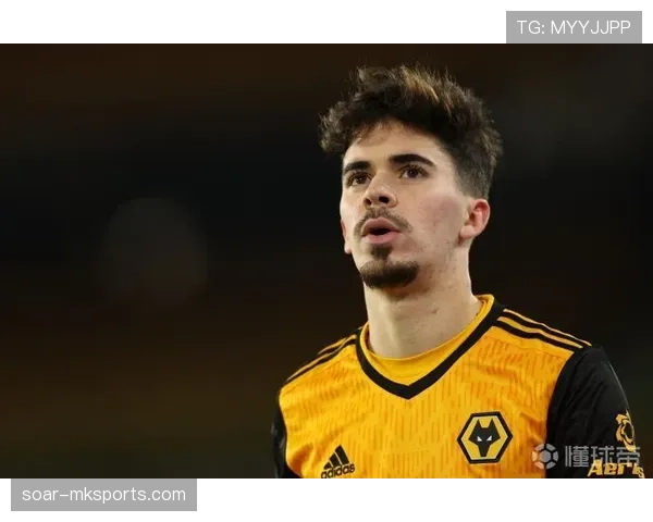 维蒂尼亚：从后场出球点到前场连接器的战术角色演变