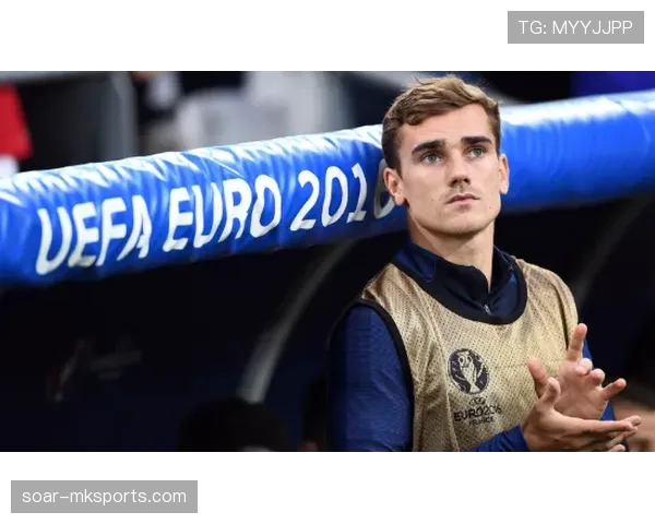 格列兹曼在法国队战术体系中的核心角色解析 格列兹曼在法国队战术体系中的核心角色解析